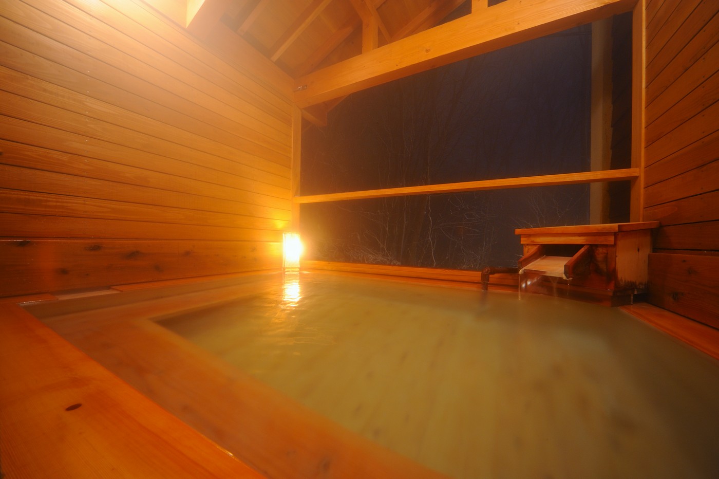 Outdoor Onsen