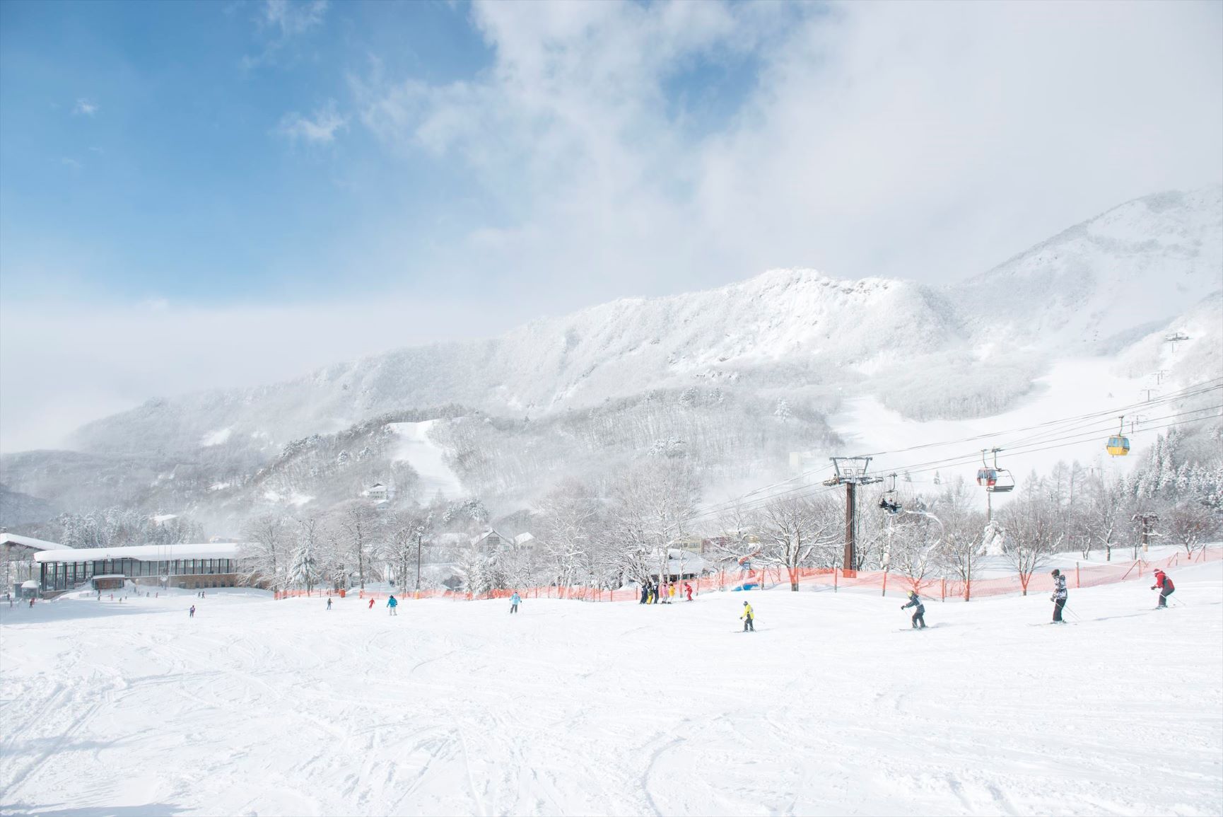 Ski field