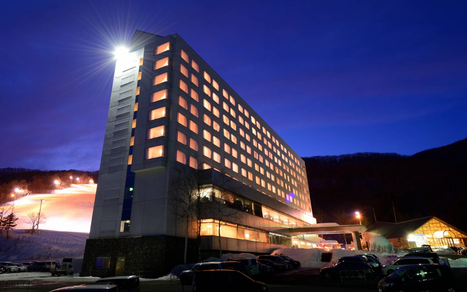 Hotel Night